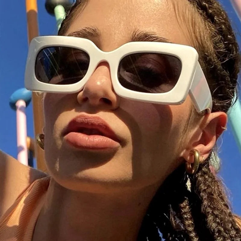 UNOC 2023 Vintage Square Frame Sunglasses Trendy Eyewear with Blue White Yellow PC Frame and Pink Lenses for Men Women