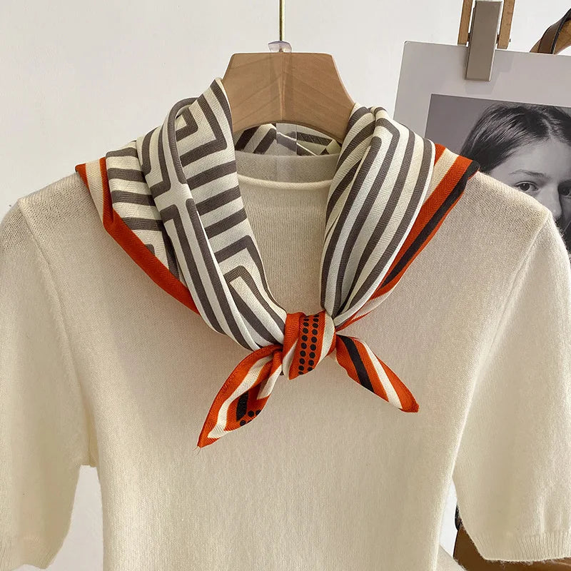 New Fashion Spring Women's Tie Small Scarves Fashion Simple Geometric Pattern Printed Bandanas Soft Viscose Square Scarfs