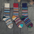 Wholesale Men's Vintage Jacquard Patterned Boot Socks Nordic Thick Knitted Cotton Crew Socks Minimum Order 10 Pairs