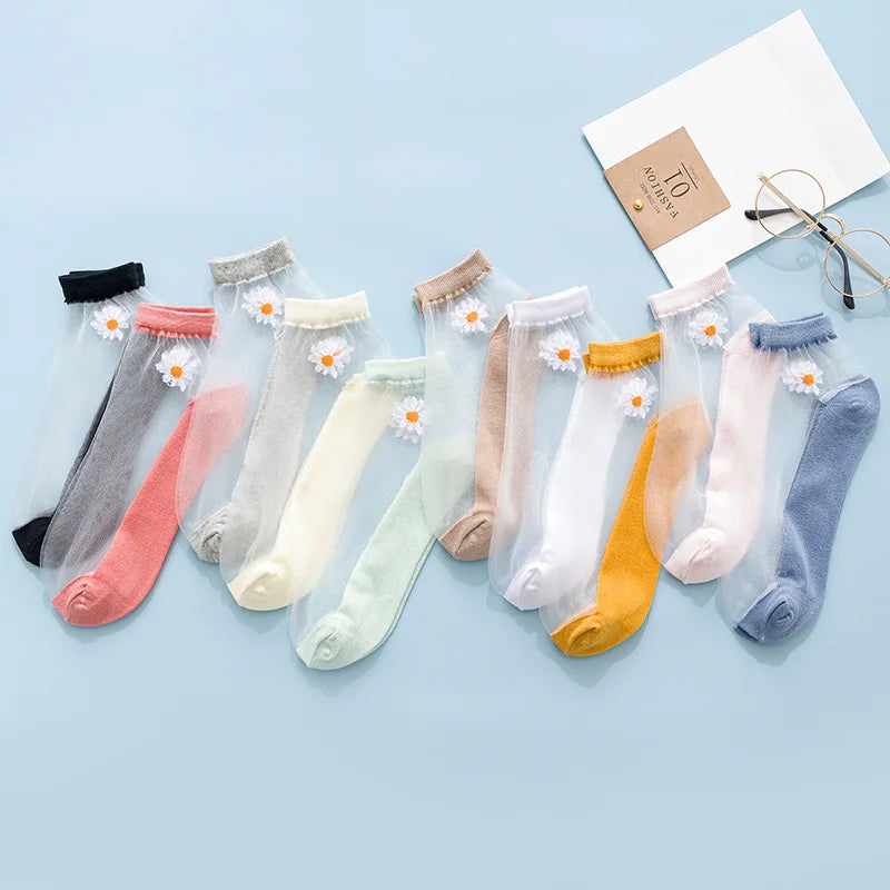 Socks Female Short Summer Daisy Glass Silk Crystal Socks Short Thin Shallow Silk Socks