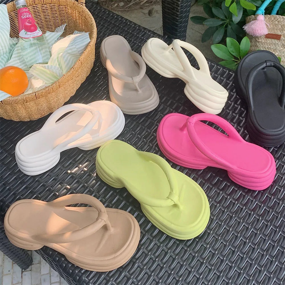 XIXITIAO Wholesalers Women's Summer Flip Flop Sandals High Quality Wedge Heel Flip Flops with Open Toe and Soft PVC Lining