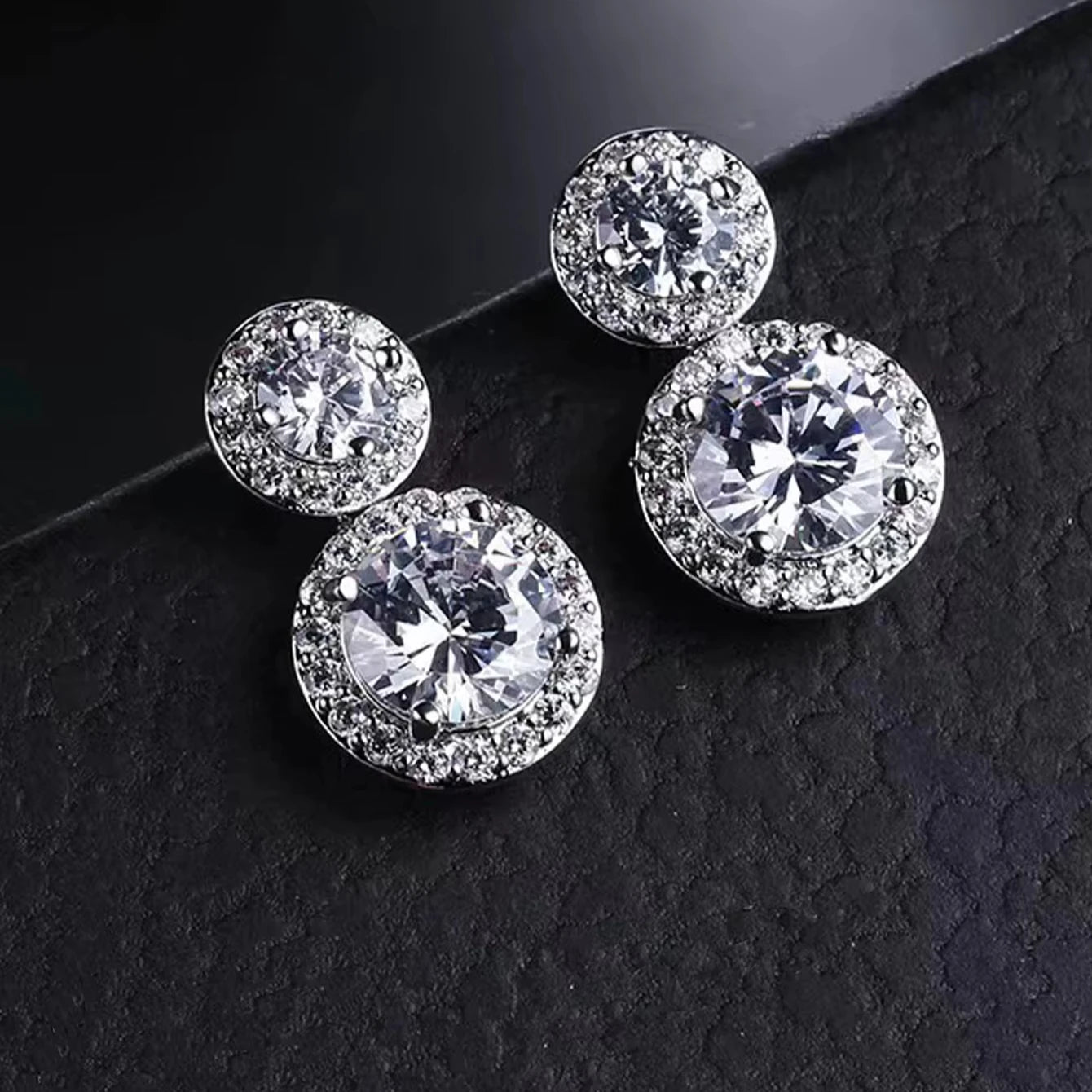 Fashion Daily Vintage Ladies Women 925 Sterling Silver Moissanite Stud Earrings Retro Style Accessory