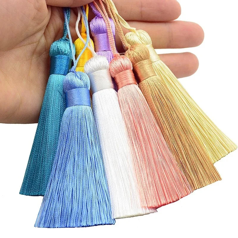 Stock 16cm Chunky Silky Floss Tassels Cord Loop Soft Elegant Handmade Chinese Knot Tassels for Decorative Jewelry Curtains