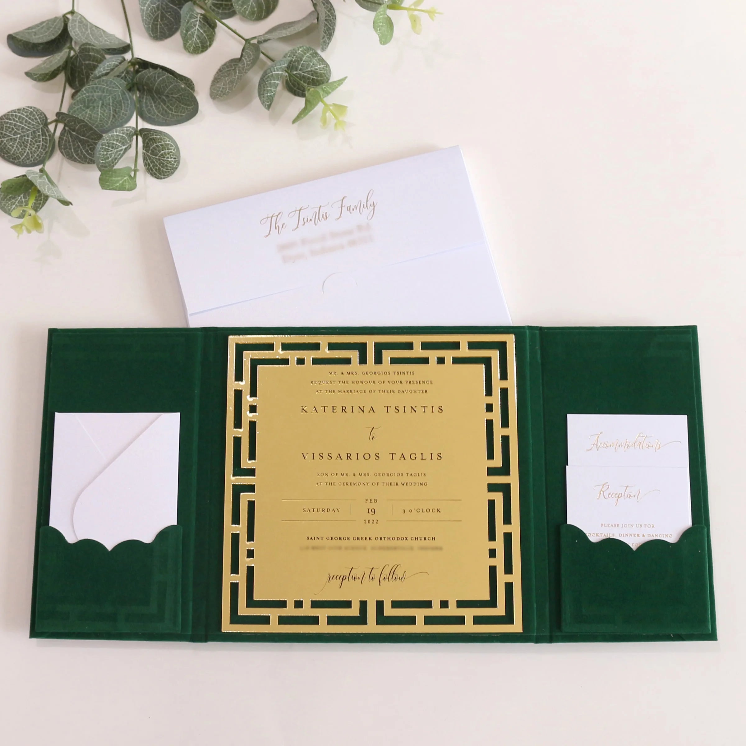 Dark Green Velvet Tri-folded Hardcover Invitation Gold Mirror Acrylic Wedding Invitation with RSVP Card and Envelope