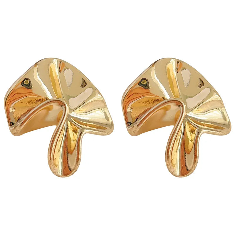 Popular Fashion Holiday Gift Studs Earrings Women Stud Earrings for Jewelry