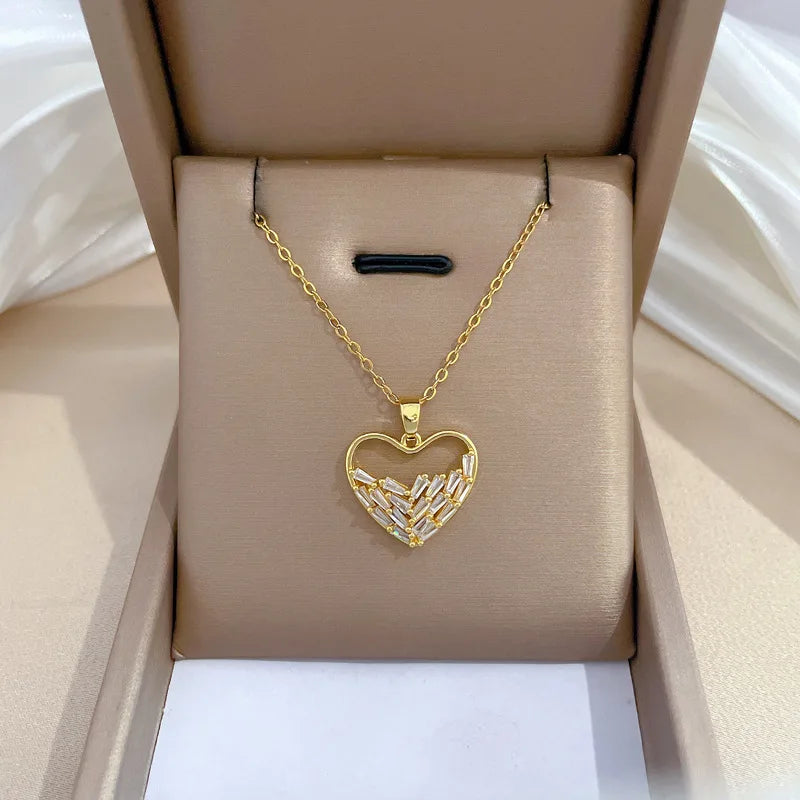Trendy Luxury Titanium Steel Crystal Diamond Half Hollow Love Heart Pendant Necklace Charm for Women Wedding Engagement Jewelry