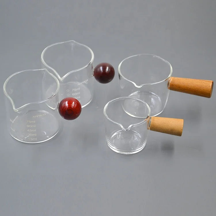 Double Spouts Glass Milk Coffee Cup Measure Cup With Wooden Handle