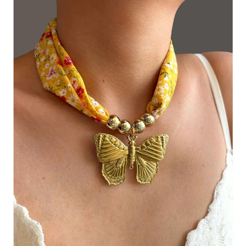 High-End Women's Stainless Steel Necklace European American Style Large Butterfly Pattern Ancient Fashion Pendant Necklace