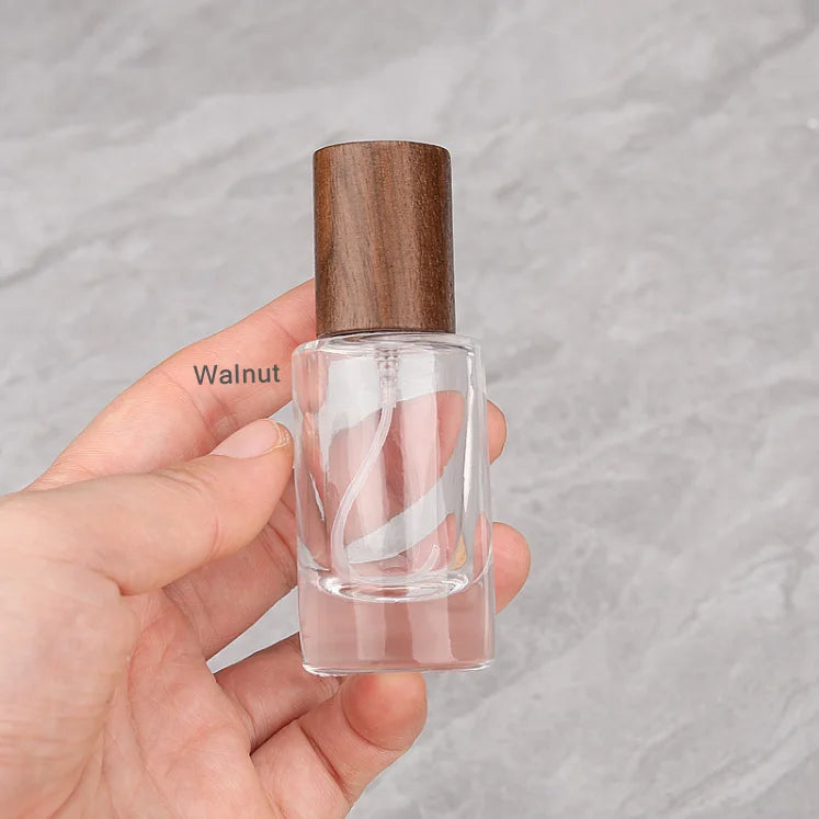 Empty Perfume Glass Spray Bottle 20ml Refillable Perfume Atomizer Fine Mist Fragrances Cosmetic Bottle with Wooden Cap