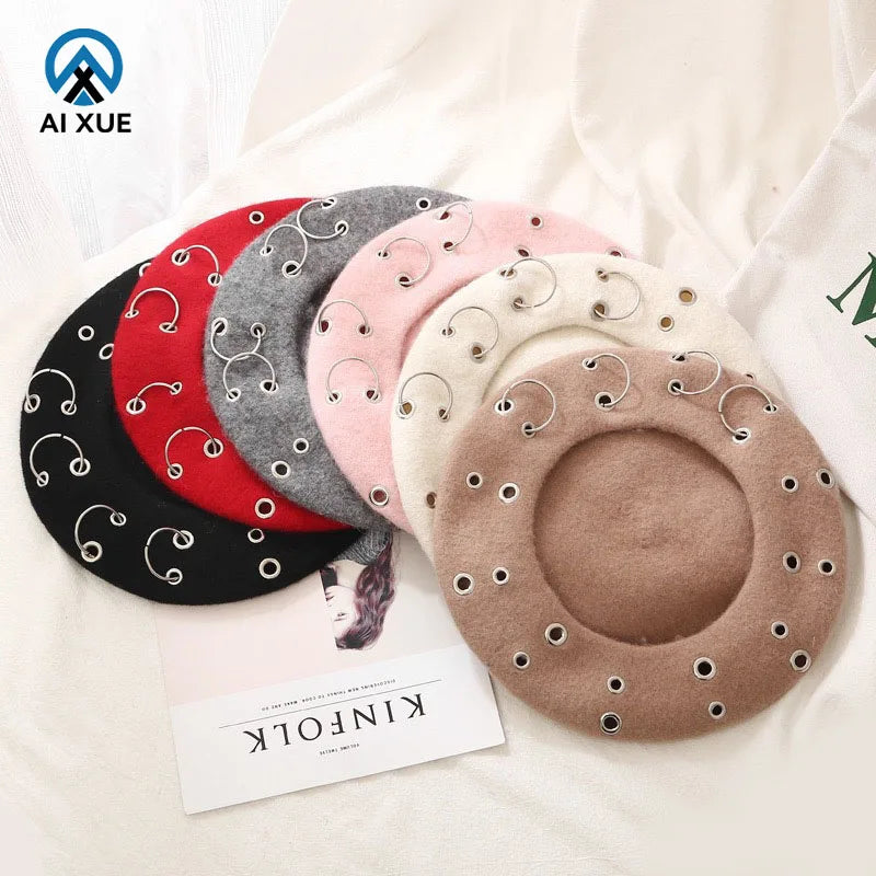 Wholesale High Quality New Arrival Logo Fashion Metal Buttons Autumn and Winter Wool Added Decorative Beret