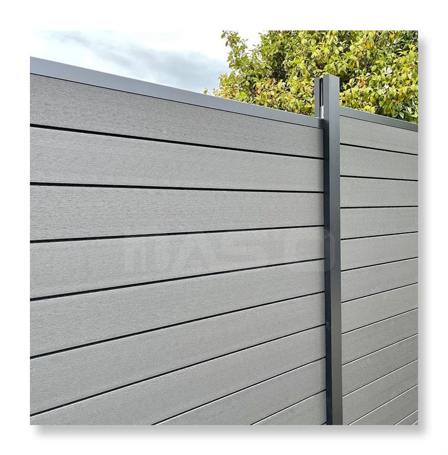 Easily Assemble Outdoor Wpc Garden  Fencing Privacy Fence Screen Durable Wood Plastic Privacy Fence Panel