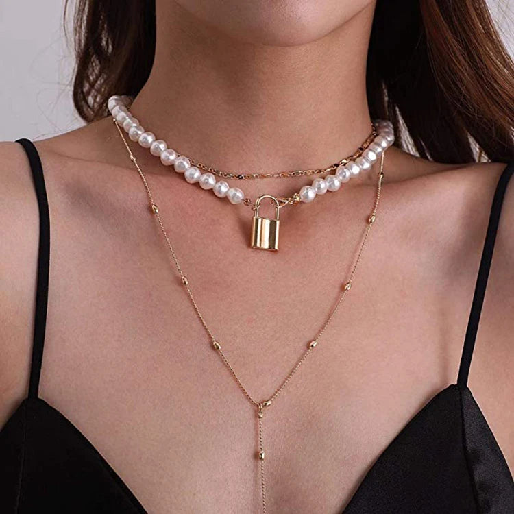Fashion Simple Pearl Necklace Lock Pendant Layered Necklace for Women