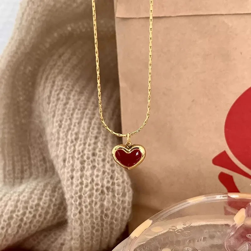 Women's Summer Design Heart Clavicle Chain Accessory Simple Love Necklace