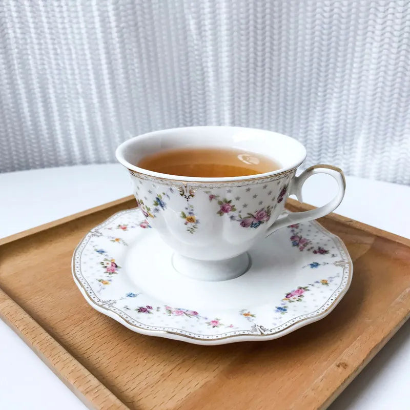 Solhui European Ceramic Coffee Cup and Saucer Set Floral Gold Line Afternoon Tea Set