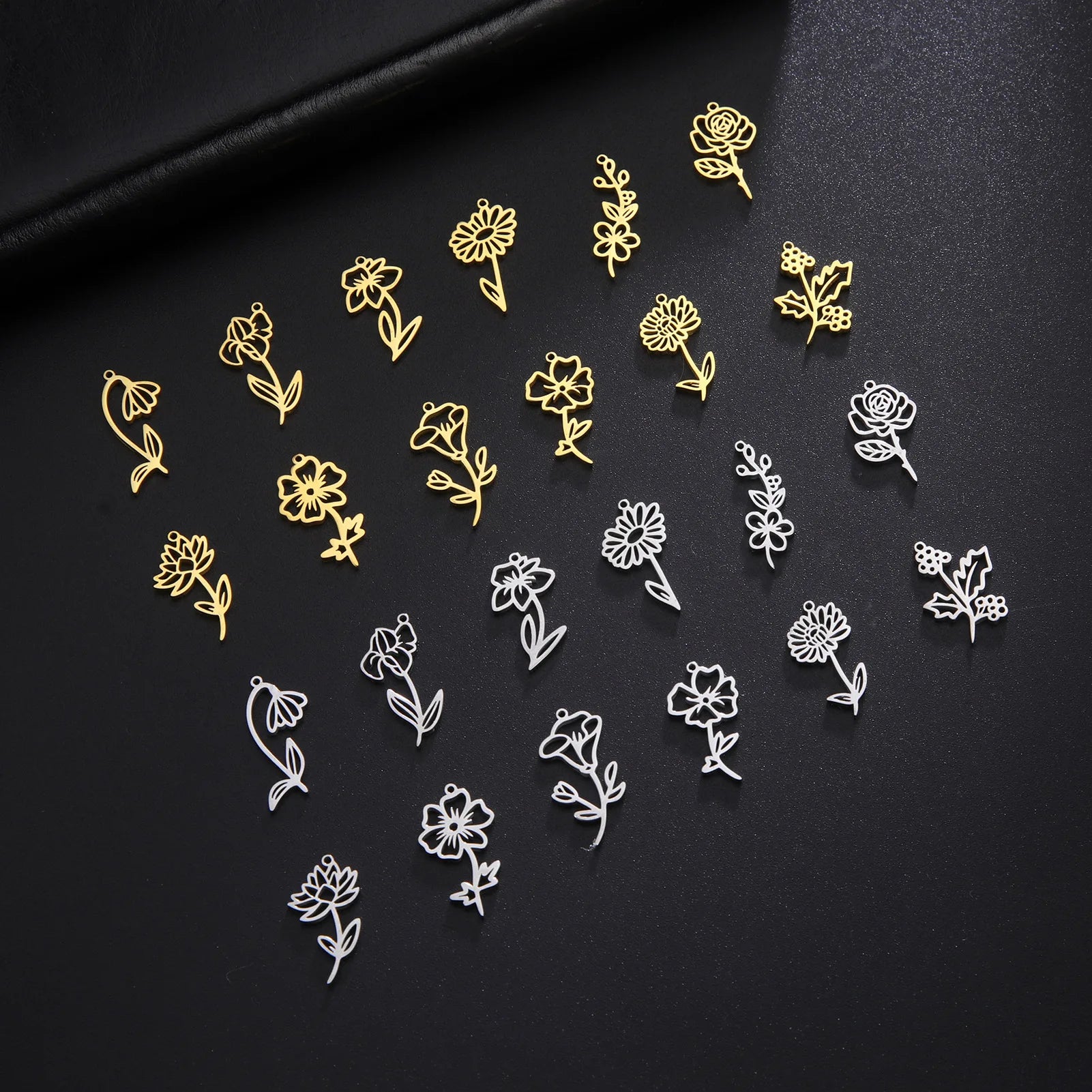 Stainless Steel Birth Month Flower Charm Mini Gold Plated Month Flower Pendant  Jewelry Accessories for Necklace Bracelet
