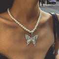 Fashionable Crystal Big Butterfly Necklace Vintage Imitation Pearl Fashion Necklace for Women