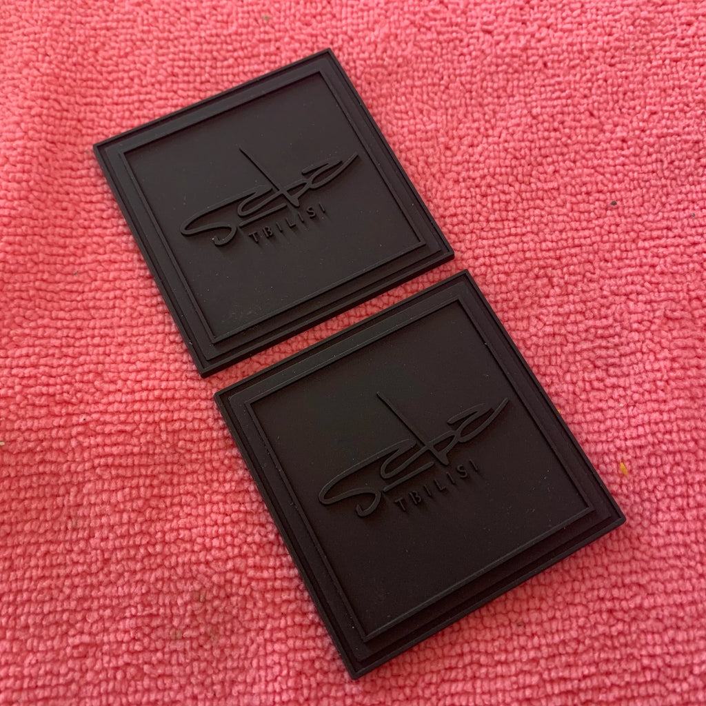 Full Black Color Rubber Label for Staff Clothesembossed logo PVC Label With Low MOQ