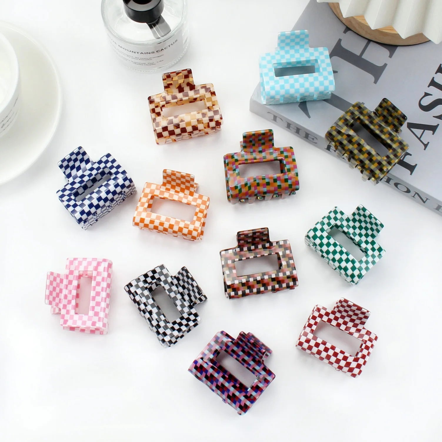 Small 5cm Square Chess Pattern Plaid Green Brown Checker Board Acrylic Checkered Hair Clamp Clips Design Zebra Checker Hair Claw