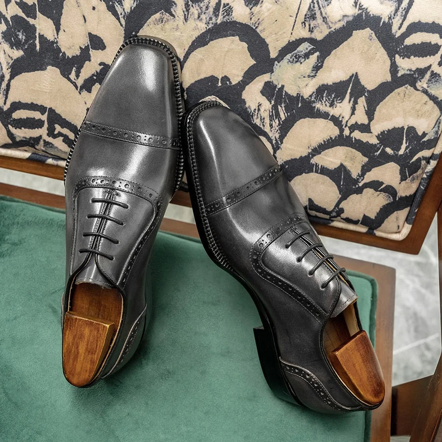 High-End Cowhide Leather Grey Oxford Shoes Small Square Head Breathable Office Shoes Lace-Up Closure Business Dress Shoes Men