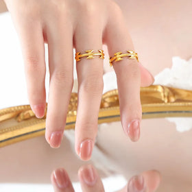 Personalized Design Bow Shape Circle Rings Geometric Butterfly Minimalist Stainless Steel 18K Gold Vacuum Plated Rings for Women