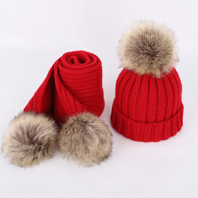 Custom Logo Winter Beanie With Knit Pom-Pom Plain Style Acrylic and Cotton Adult and Children's  Beanie With Pompom Beanies Set