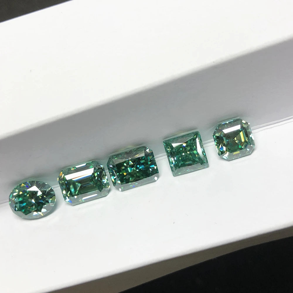 Fancy Natural VVS1 Green Moissanite Oval Emerald Cut Radiant Cut Asscher Synthetic Green Moissanite Diamond