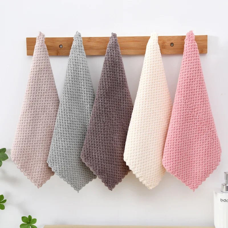 Wholesale Baisly BSLM075 Eco-Friendly Quick-Dry 25*25cm Pineapple Solid Color Hand Towel Microfiber Face Towel Kitchen Bathroom