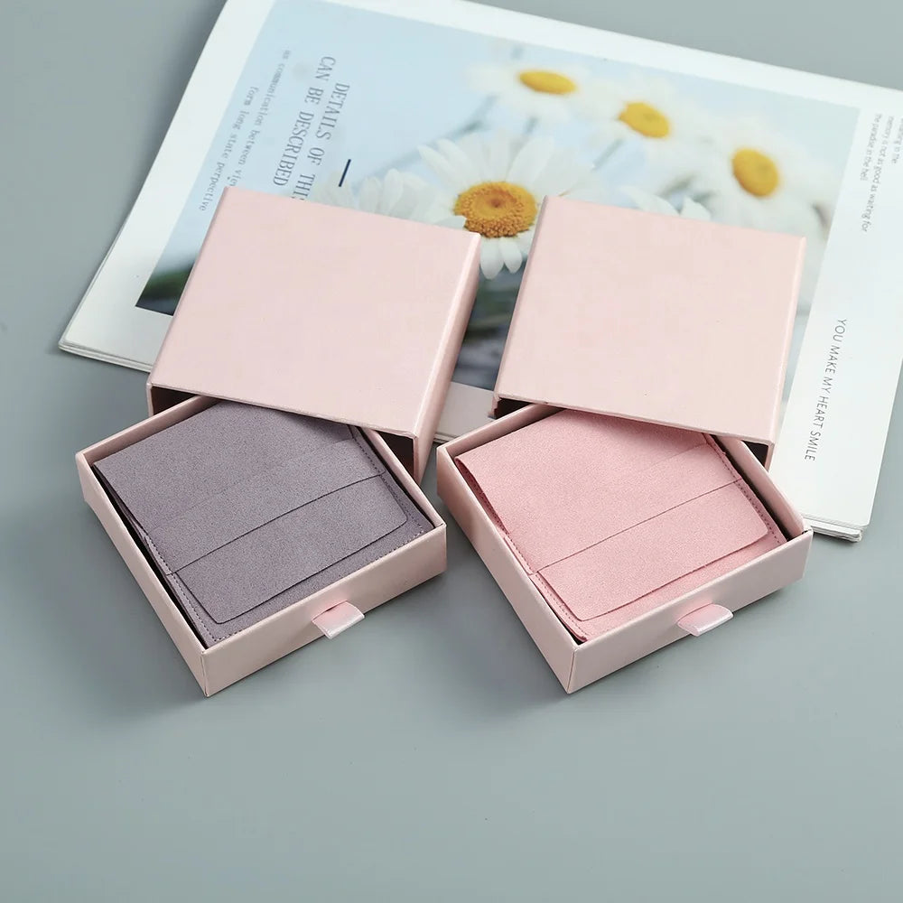 Wholesale Eco-Friendly Luxury Microfiber Necklace Ring Pouch Light Pink Charm Cardboard Jewelry Box Packaging Set