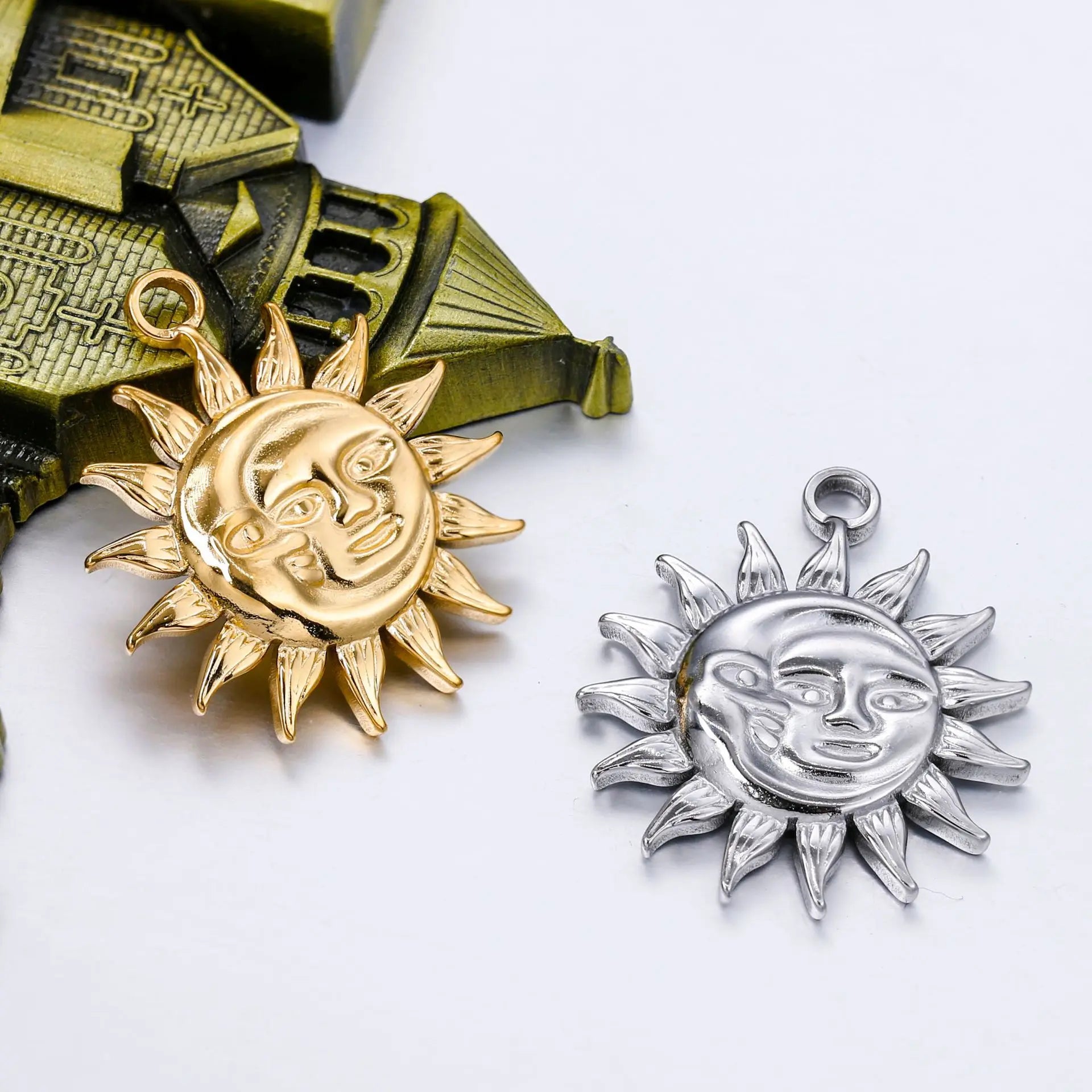 Exquisite Stainless Steel Sun Moon Face DIY Jewelry Pendants Unique Fashion for Children's Gender