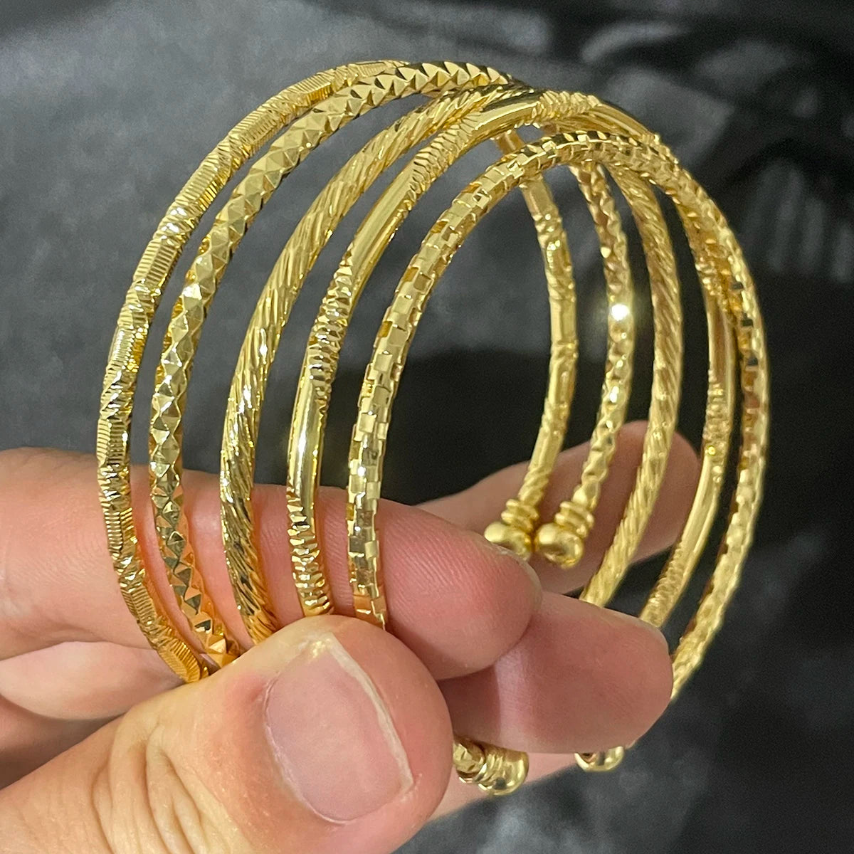 Wholesale Bangles Dubai Gold Plated Bangles Indian Wedding Women Bangles with Discount Price