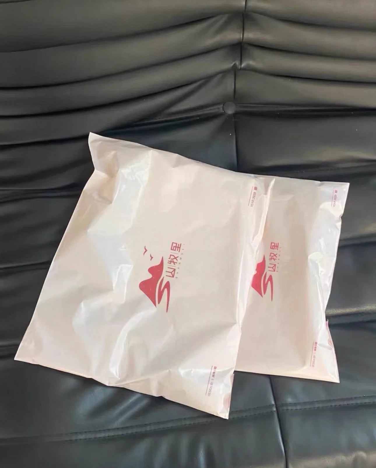 Light Pink Color 20x30cm 28x42cm Stock Shipping Box Packing Poly Mailer Bag for Shipping Mailer Bag/Shipping Bag