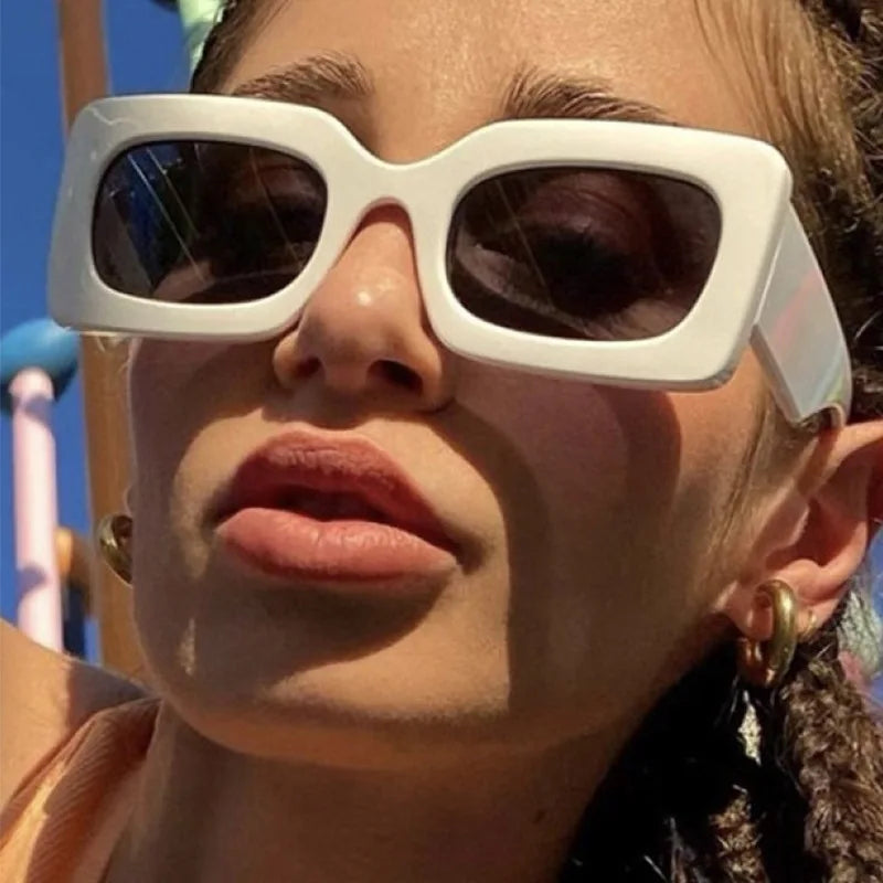 DL Custom Logo Candy Color Yellow Purple Red PC Frame UV400 Fashion Rectangle Sunglasses for Women and Men