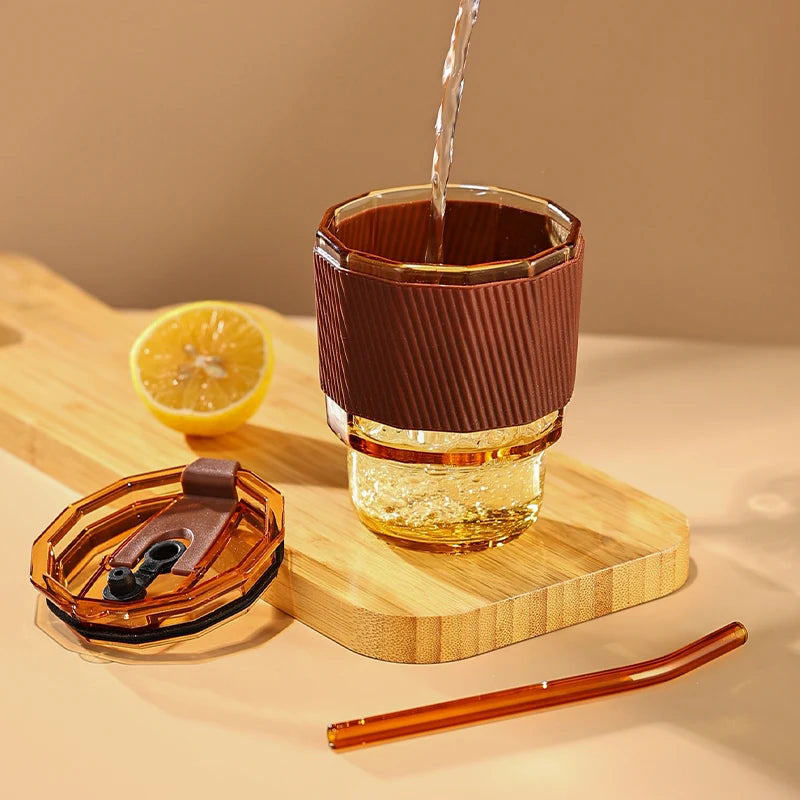 2025 Anti-Slip Leather Sleeve Glass Bottles Tea Cups Coffee Cup Glass Milk Mug Glass Mug Cup With Lid and Straw