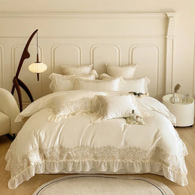 Hot Sale100%cotton Fancy White Embroidery Bed Sheets Breathable High-end Full Size Quilt Cover Bedding Sets