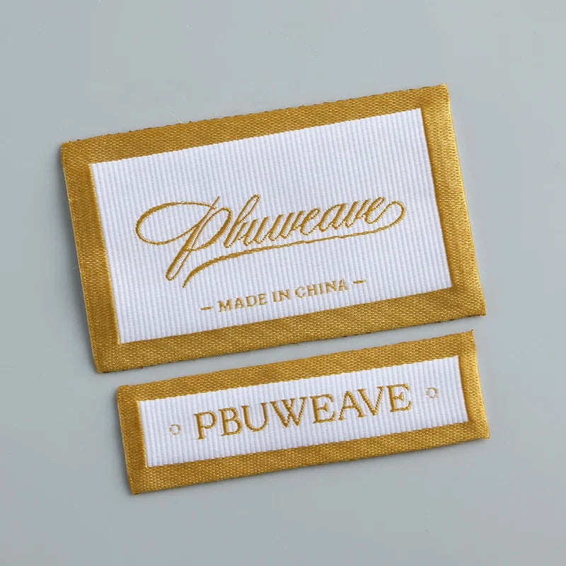 Free Sample Polyester Durable Garment Labels Center Fold Woven Fabric Label for Clothing