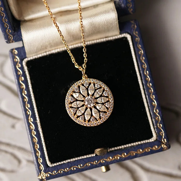 Light Luxury 18K Gold Plated Full Cz Necklace 925 Sterling Silver Round Flower Pendant Necklace for Women Girls