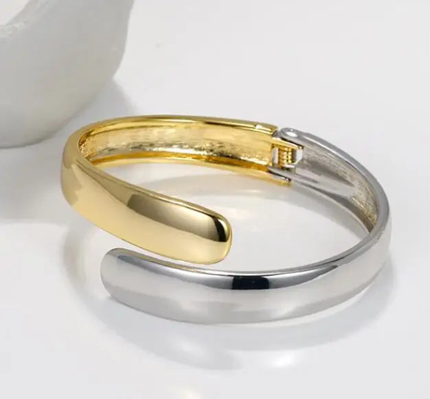Kaimei Fashion Jewelry Popular Minimalist Double Head Color Spring Chunky Hand Wear Bangles Gold/silver Cuff Bangles Bracelet