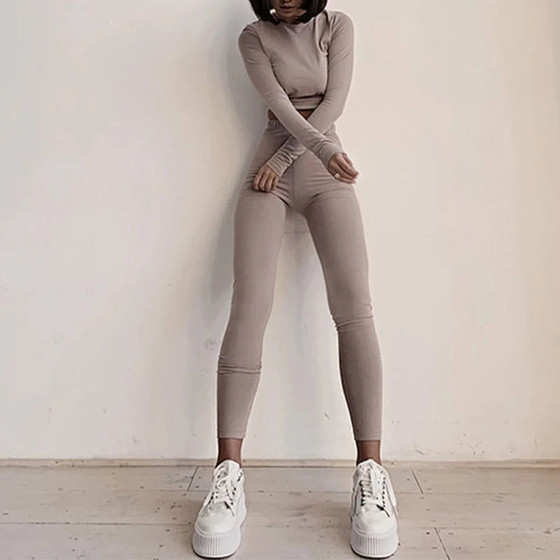 Wholesale Women Yoga Sets Fitness Tracksuit Workout Clothing Sets for Women Two Piece Long Sleeve Yoga Top and Leggings Set