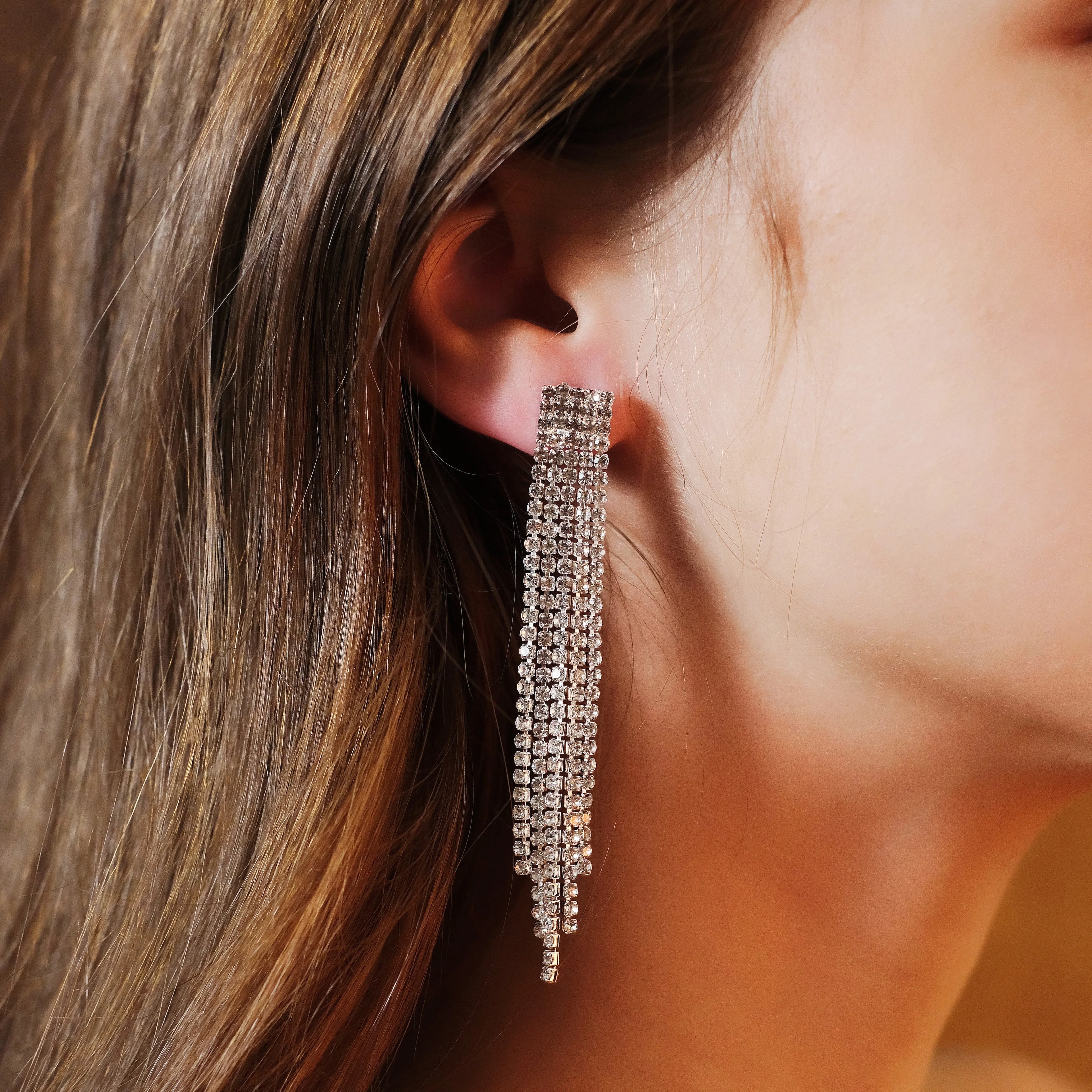 Fashionable Rhinestone Tassel Drop Earrings Diamond Long Silver Geometric Ear Studs Jewelry for Women