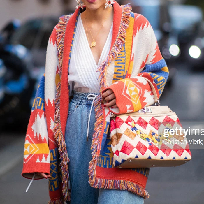 Winter Design Ready to Ship Fashion Women Logn Sleeves Oversized Tassel Wool Blend Vintage Jacquard Cardigan