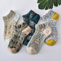 Relief Custom Women Crew Summer Socks Pure Cotton Boat Socks Retro Style Short Tube Three Dimensional Socks Wholesale