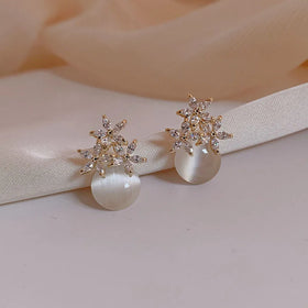 Petal Earrings Fashion 3 Flowers Cat Eye Stone Water Drop Crystal Earring