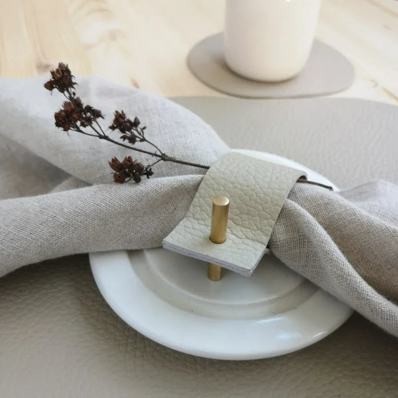 Fashion PU Leather Napkin Rings Simple Natural Napkin Holder Felted Paper Napkin Ring Organizer