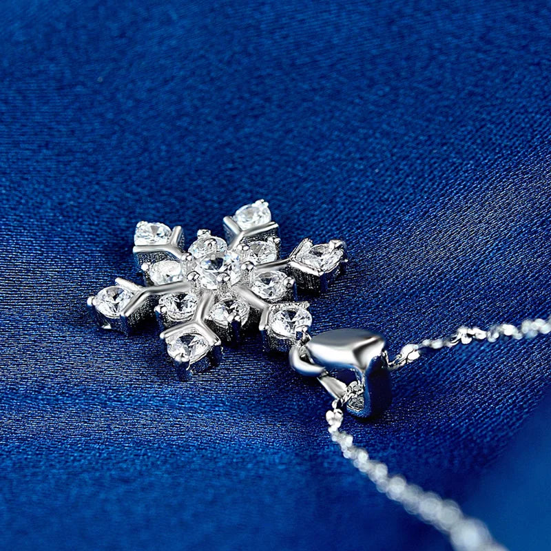 Christmas Best Gifts Women Necklace S925 Silver 18K White Gold Plated Zicrcon Snowflake Design Pendant
