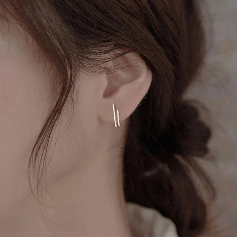 SC Hot Selling Korean Fashion Stud Earrings Simple Creative Temperament Jewelry Silver Color New Double Layer Line Stud Earrings