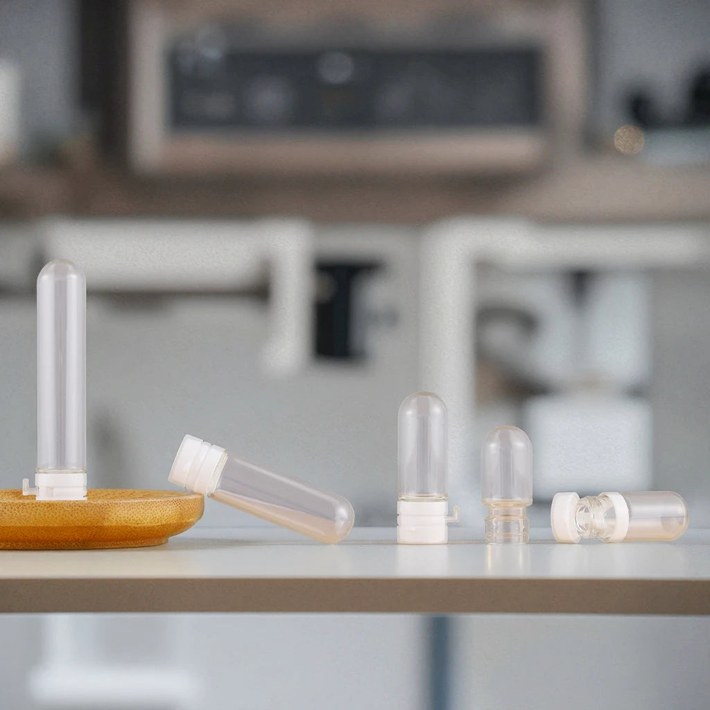Quality 10ml Lab Glass Test Tubes with Screw Cap Empty Glue Oil Plastic Bottles Convenient Dropper Vase Rack