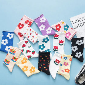 Wholesale Pretty Cute Floral Patterned Socks Aesthetic Flower Cotton Crew Socks for Women
