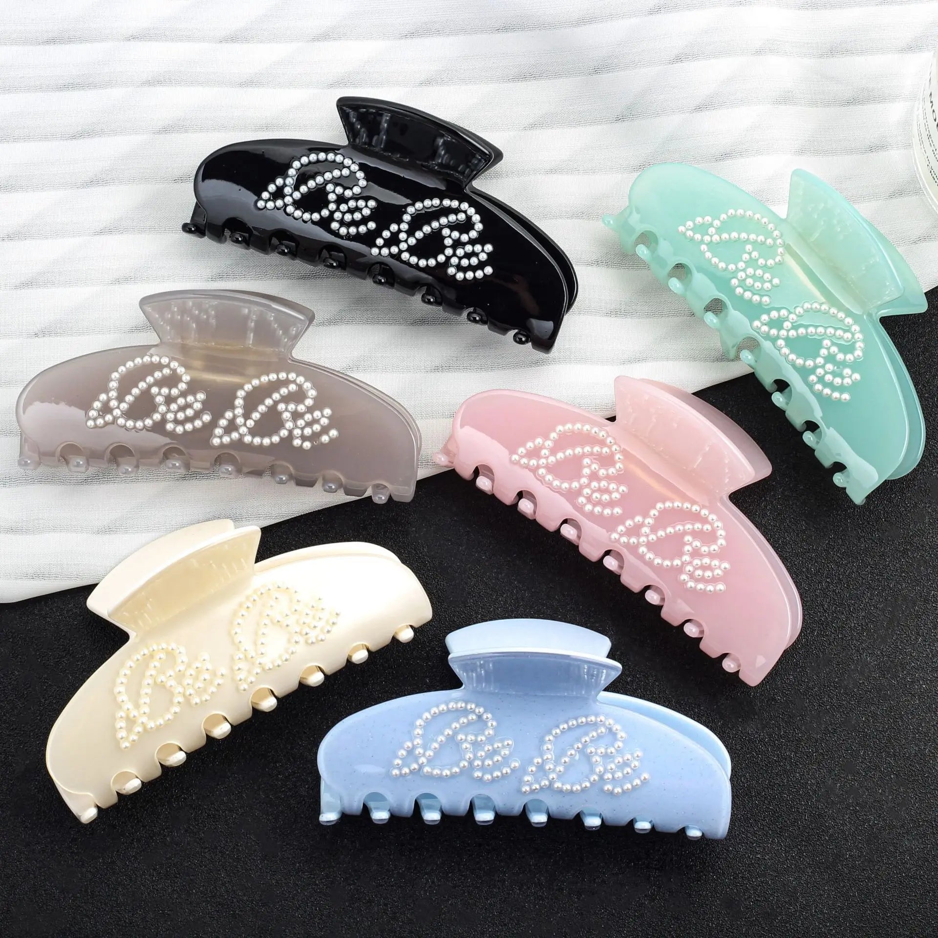 Hot Selling Jelly Letters Pearl Acetic Acid Grab Clip Light Powder Shark Clip Temperament High-grade Hair Claw