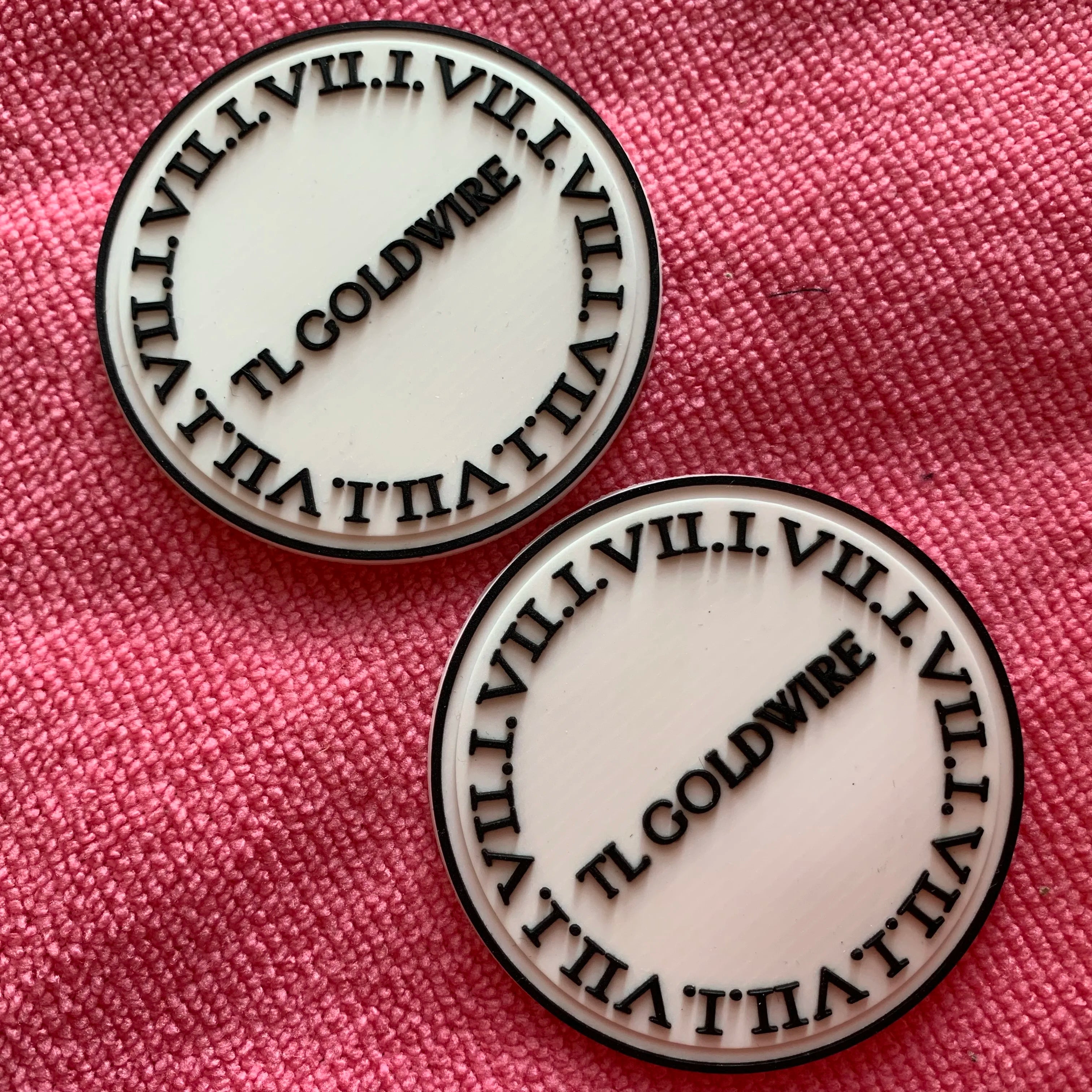 Circle logo 3D Brand PVC Rubber Badge for ClothesEco-friendly Round PVC Rubber Patch for Bags