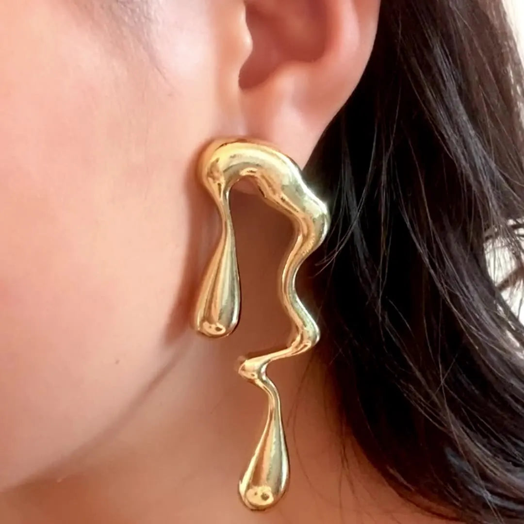 Women's Chunky Gold Plated Waterdrop Hoop Earrings Exaggerated Geometric Irregular Drop Alloy Jewelry